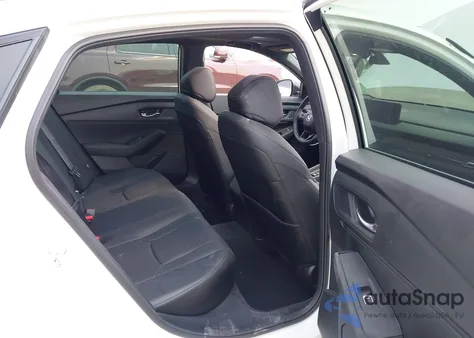 2024 Honda Accord Hybrid Sport-L z USA, uszkodzony, nr VIN 1HGCY2F72RA065608